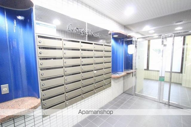 ロビー　ロビー