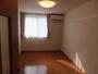 居室・リビング　カーテン、エアコンあります