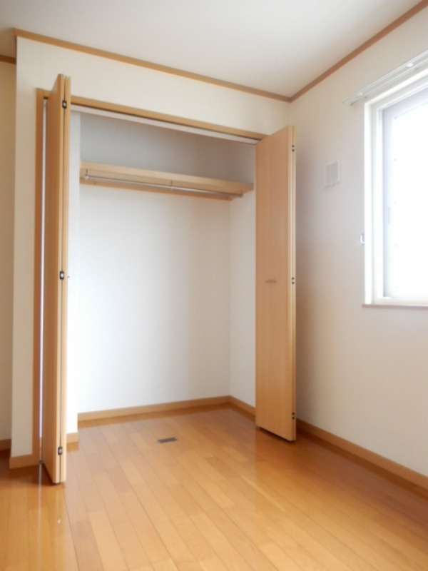 収納　図面と現状に相違がある場合には現状を優先