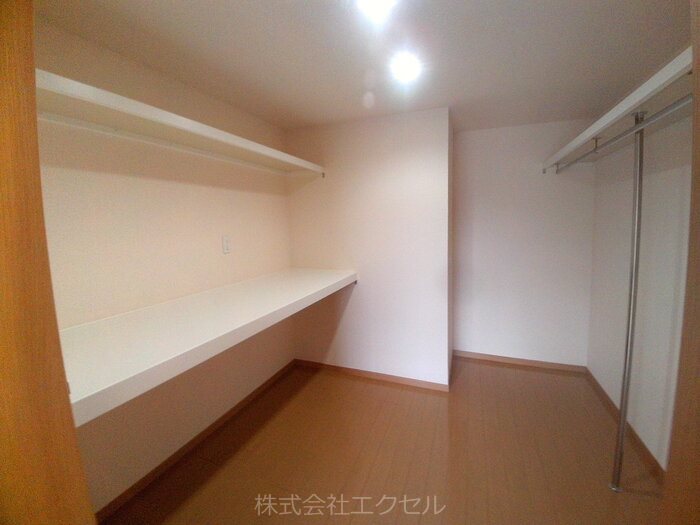 収納　ウォークインクローゼットです。