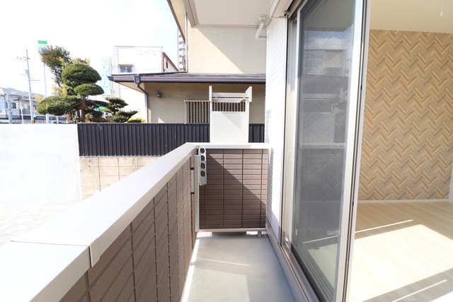 バルコニー　南向きバルコニー