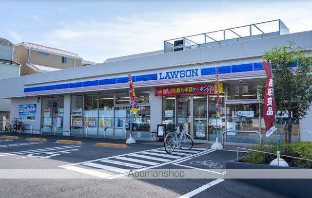 コンビニ　ローソン練馬中村南１丁目店（コンビニ）まで666m