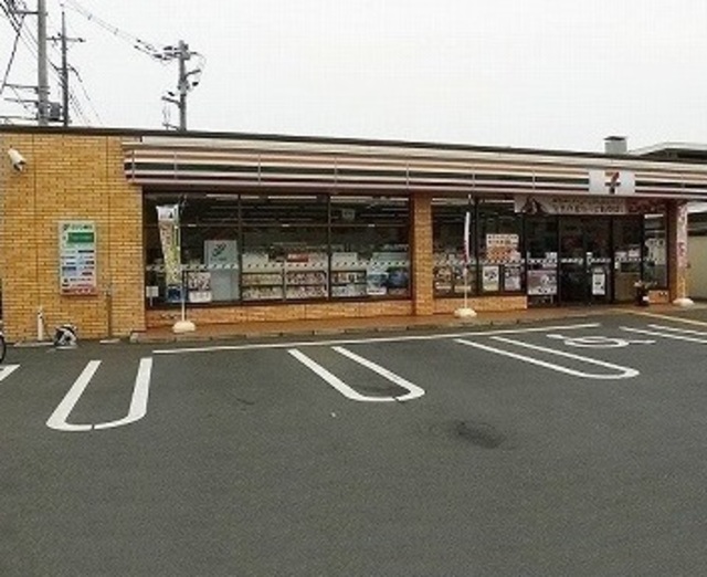 コンビニ　セブンイレブン所沢上安松店（コンビニ）まで524m