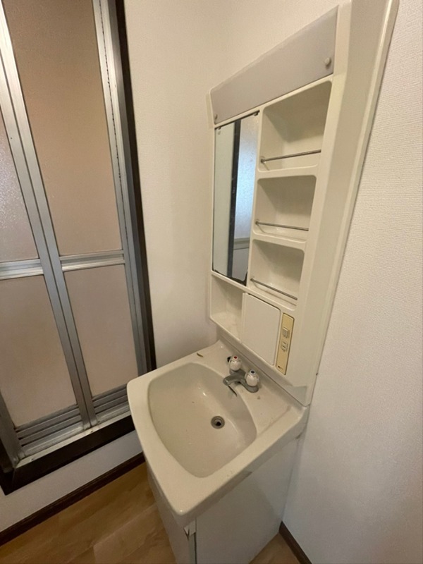 洗面設備　反転部屋参考（現況優先）