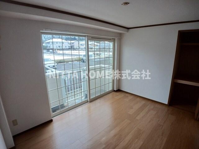 その他部屋・スペース　独立した６帖の洋室が２室あります！