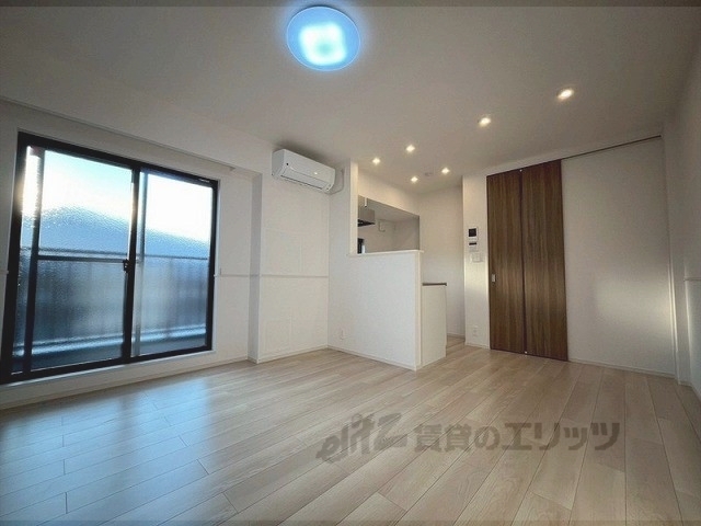 居室・リビング　リビング