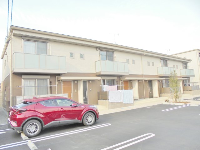 建物外観　シャーメゾン福山北・軽量鉄骨造