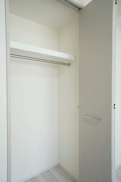 収納　クローゼット有り