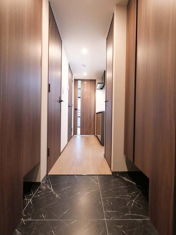 玄関　別号室の参考写真となります