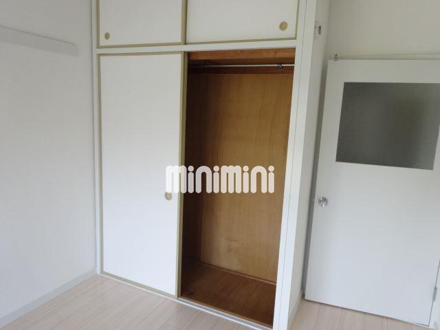 収納　※他のお部屋のお写真です。