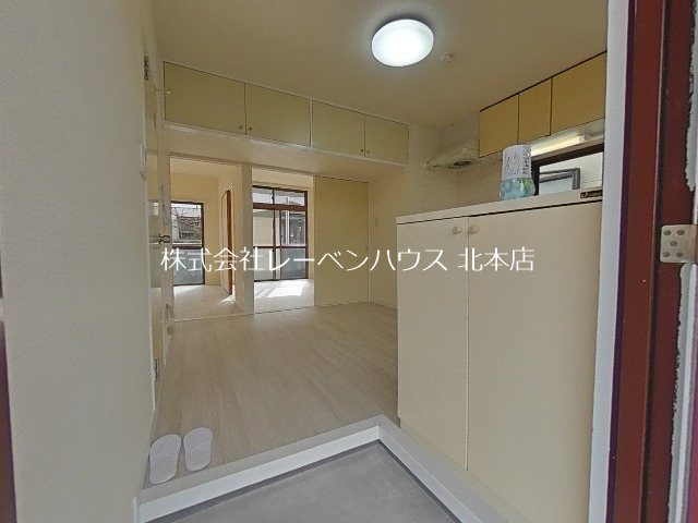 玄関　★レーベンハウスホームページに写真たくさんあります★