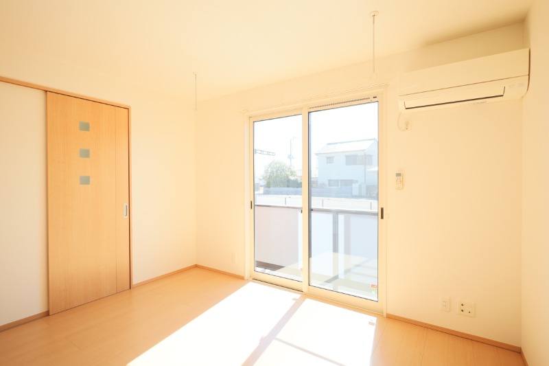 居室・リビング　図面と現状に相違がある場合には現状を優先