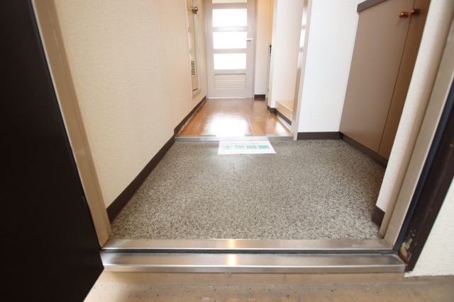 玄関　別室の参考写真です。※現況優先