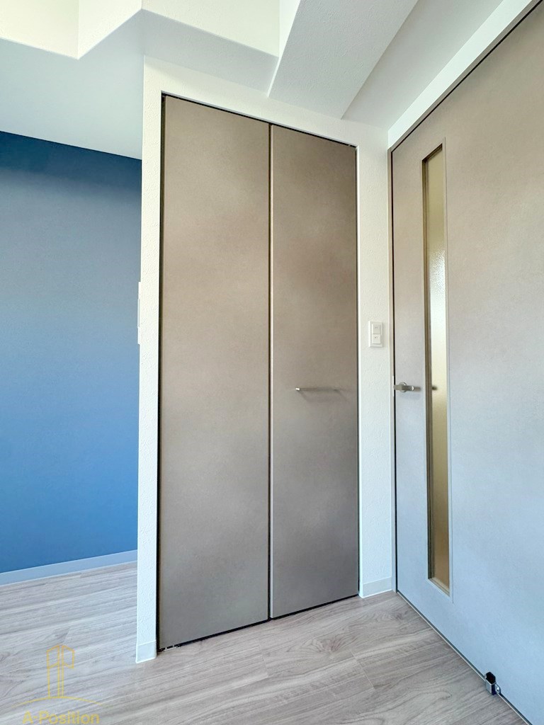 収納　プレサンス難波デヴァンテ