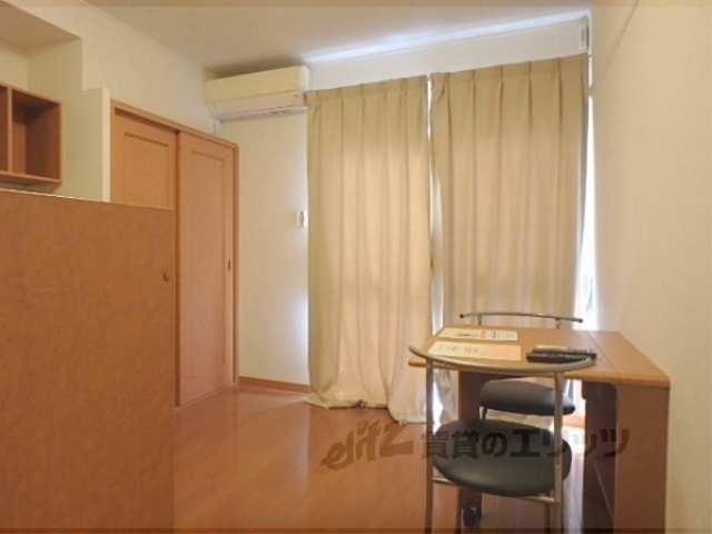 居室・リビング　洋室