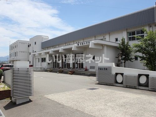 小学校　あわら市立芦原小学校（小学校）まで822m