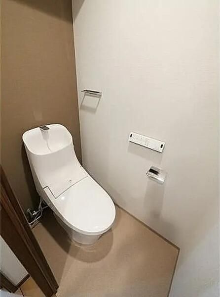 トイレ　清潔感のあるトイレです