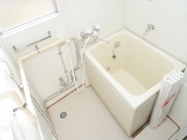 バス・シャワールーム　浴室