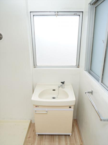 洗面設備　洗面所