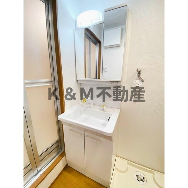 洗面設備　忙しい朝には欠かせない洗面所です