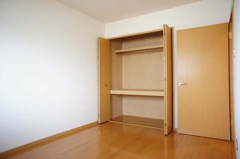 収納　図面と現状が相違がある場合には現状を優先