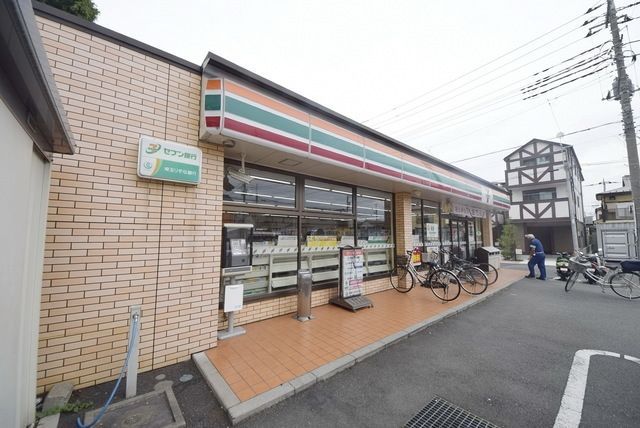 コンビニ　セブンイレブン川口元郷店（コンビニ）まで513m