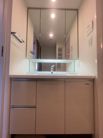 洗面設備　詳細は、RISUMO江坂本店→06-6155-7137まで♪