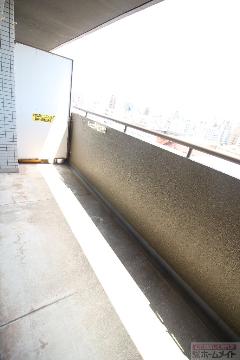 バルコニー　ベランダ