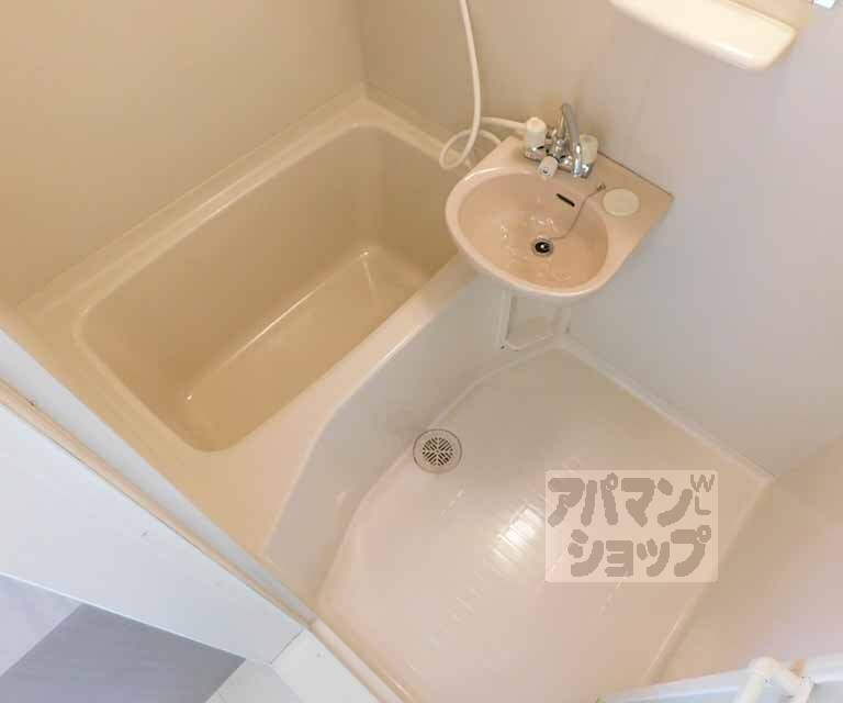 バス・シャワールーム　２点セパレート！