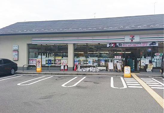 コンビニ　セブンイレブン 京都白川北大路店（コンビニ）まで456m