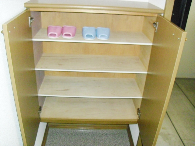 収納　同物件別号室の写真です。