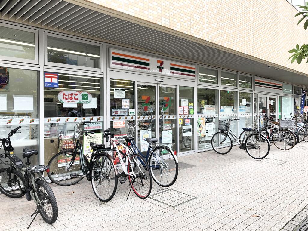 コンビニ　セブンイレブン三河島駅前店（コンビニ）まで200m