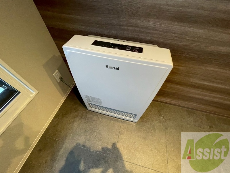 その他　暖房です。冬場の寒い日でも安心ですね～