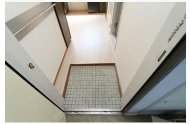 玄関　玄関