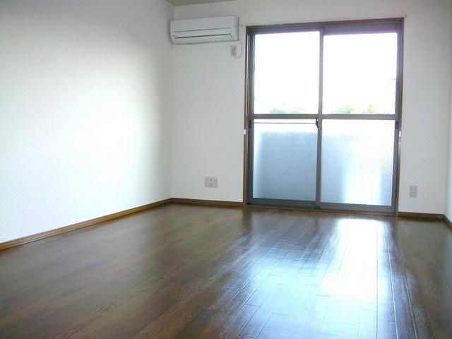 その他部屋・スペース　広々リビング