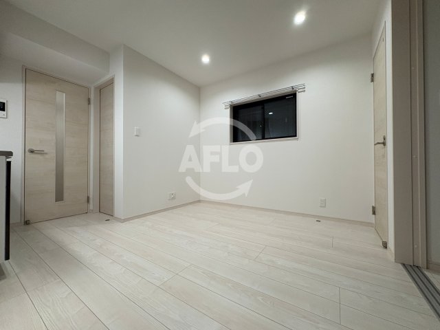 居室・リビング　F　Normalis　SEAM　リビング