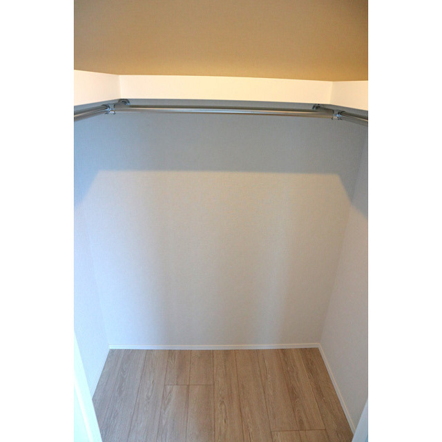 収納　ウォークインクローゼット