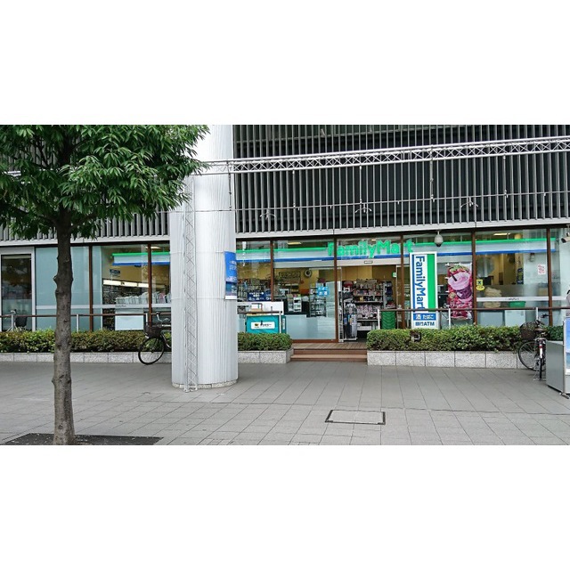 コンビニ　ファミリーマート　田山駅北店（コンビニ）まで320m