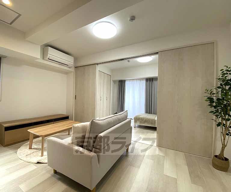 居室・リビング　ゆったりとくつろげるリビングです。