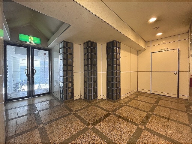 ロビー　ロビー