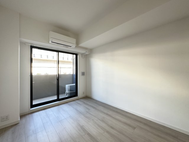 居室・リビング　同型モデル