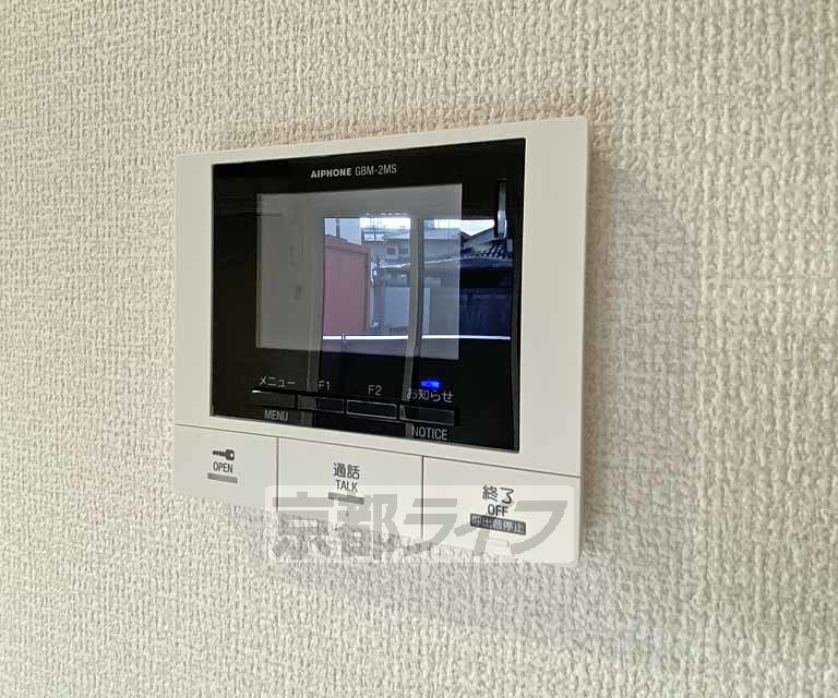 セキュリティ　モニターで来客確認できるので安心です。