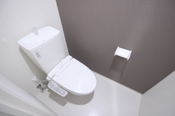 トイレ　※別部屋の写真です