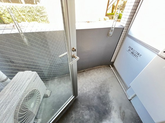 バルコニー　※別部屋の写真です