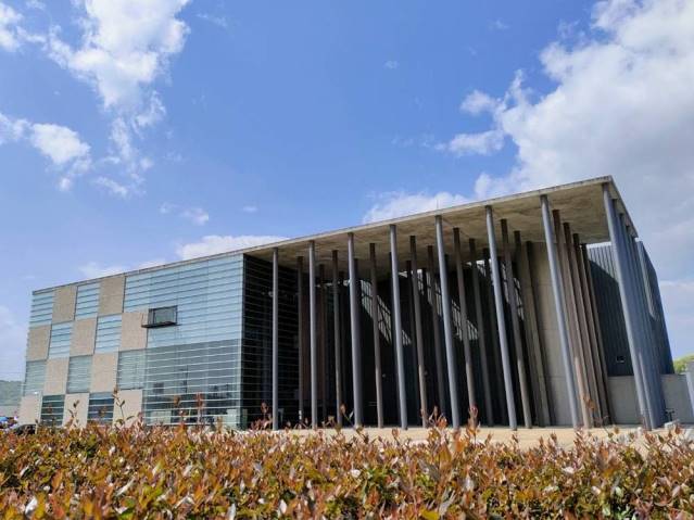 警察署・交番　岡山西警察署（警察署・交番）まで3299m