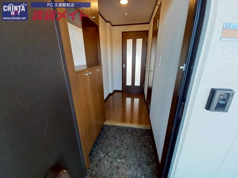 玄関　反転タイプ参考写真