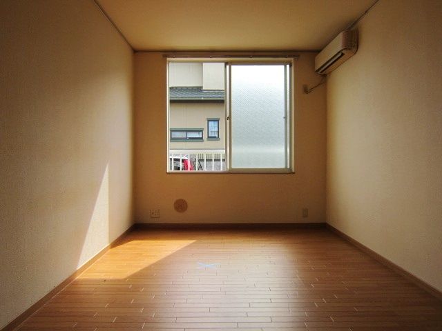 居室・リビング　★きれいなお部屋です★
