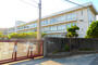 小学校　八幡小学校（小学校）まで921m