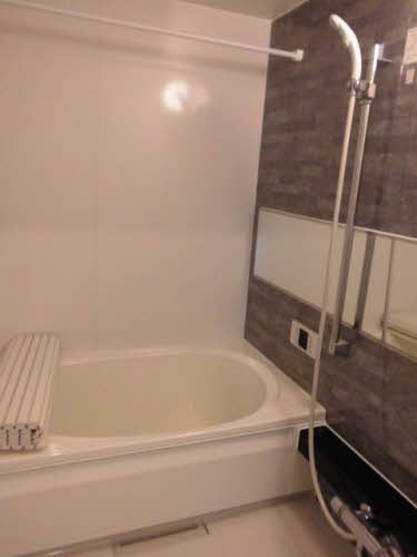 バス・シャワールーム　浴室