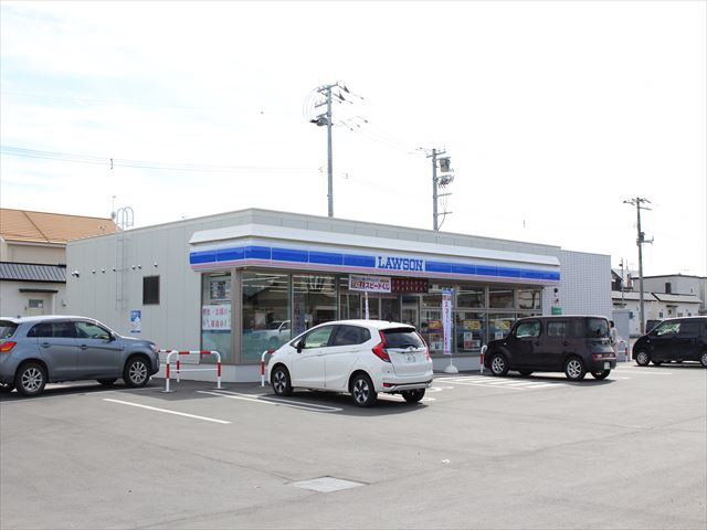 コンビニ　ローソン 北見中央三輪店（コンビニ）まで455m